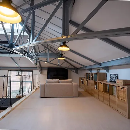 Apartment Loft Eiffel Unique Et Atypique, Au Coeur De Beziers