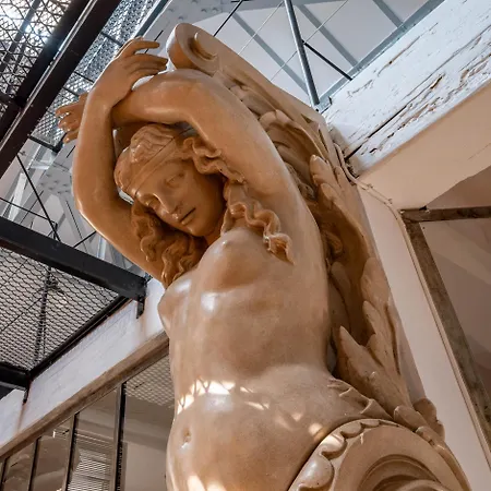 Apartamento Loft Eiffel Unique Et Atypique, Au Coeur De Béziers